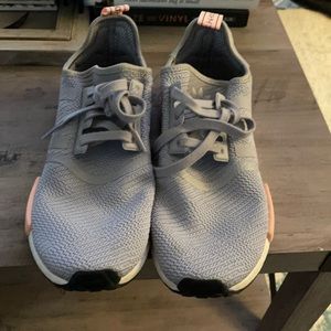 Women’s size 9 Adidas Boost